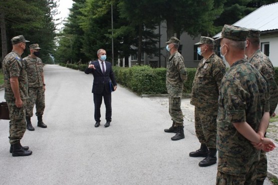 Parlamentarni vojni povjerenik BiH posjetio Centar za osnovnu obuku Komande za obuku i doktrinu OSBiH